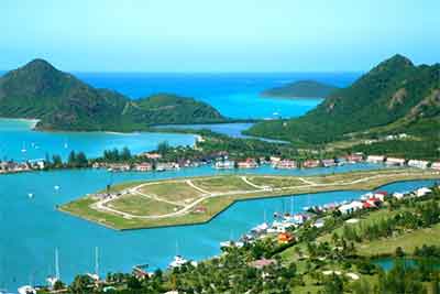 Caribbean shoreline in Antigua